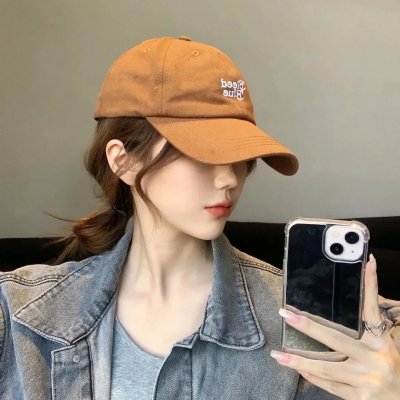 小犬与女孩